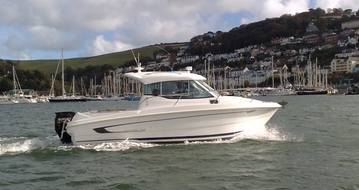 Own boat tuition in Dartmouth with Olsen Marine